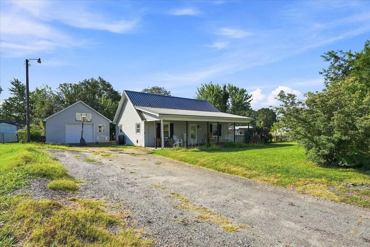 1051 Ezell RD, Chesnee, SC 29323