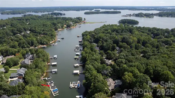 7786 Chapel Creek DR, Denver, NC 28037