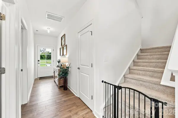 32598 Millingport RD, New London, NC 28127