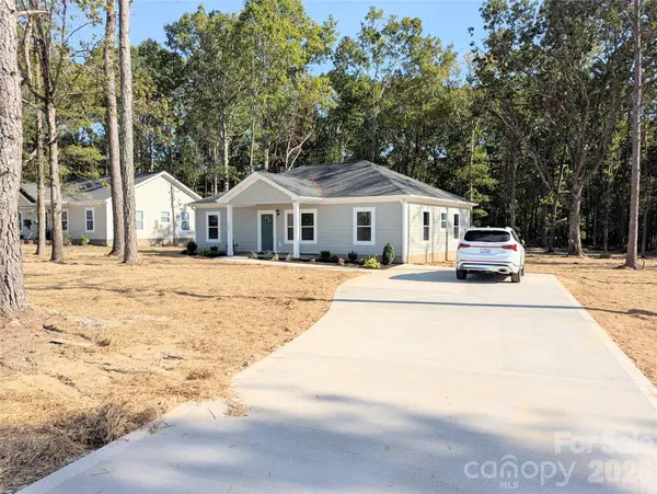 1609 N Sutherland AVE, Monroe, NC 28110