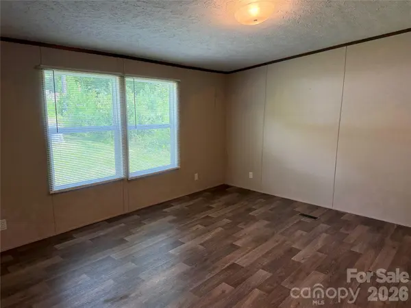 212 Mosley RD, Blacksburg, SC 29702