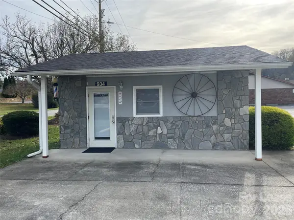 934 Rutherford RD, Marion, NC 28752