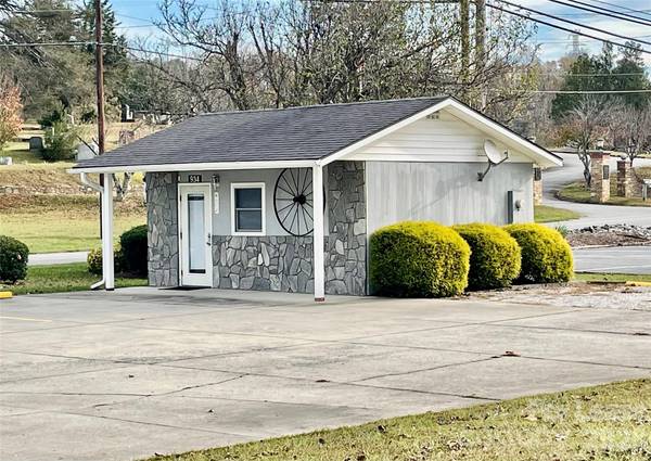 934 Rutherford RD, Marion, NC 28752
