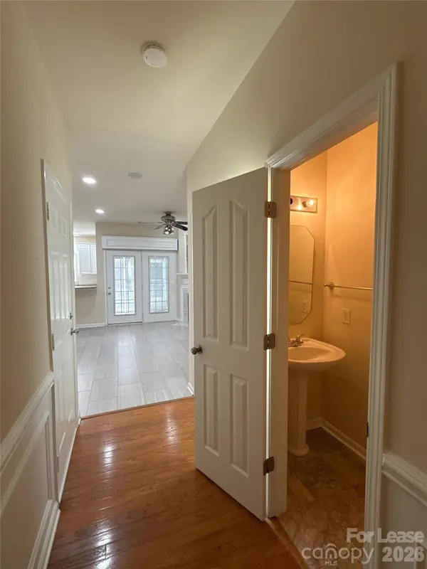 16914 Commons Creek DR, Charlotte, NC 28277