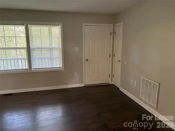 276 Isle of Pines RD #B, Mooresville, NC 28117