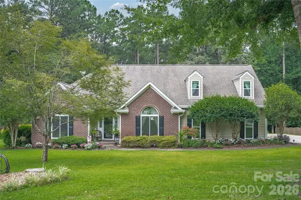 21 Ole Sill LN, Elgin, SC 29045