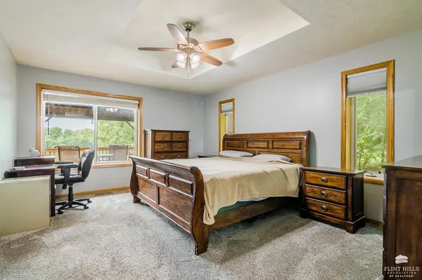 14940 Austrian Pine Trail, Wamego, KS 66547