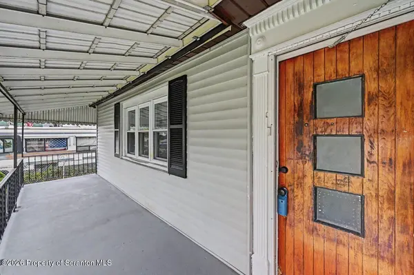 117 Corcoran ST, Old Forge, PA 18518