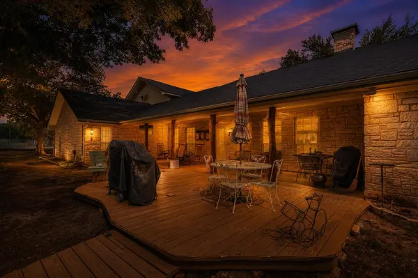 3424 Papoose TRL, Kingsland, TX 78639