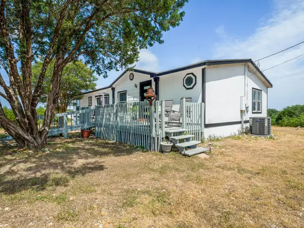 327 County Road 332, Bertram, TX 78605
