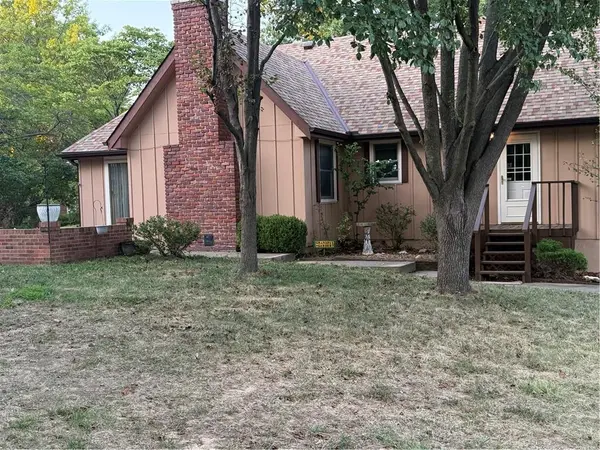 4701 NW 67th TER, Kansas City, MO 64151