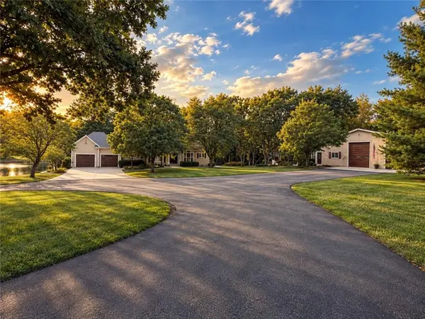 10166 W 263rd ST, Louisburg, KS 66053