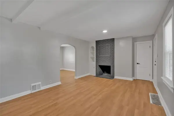 7209 Walrond AVE, Kansas City, MO 64132