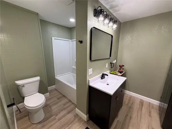 6309 S 3rd ST, St Joseph, MO 64504