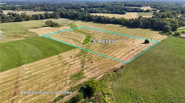 30006 U HWY, Sedalia, MO 65301