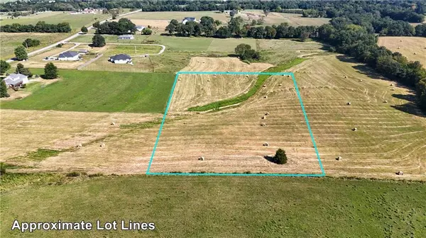 30006 U HWY, Sedalia, MO 65301