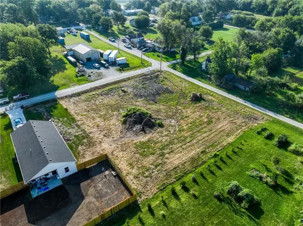 01 Myrtle ST, Kidder, MO 64649