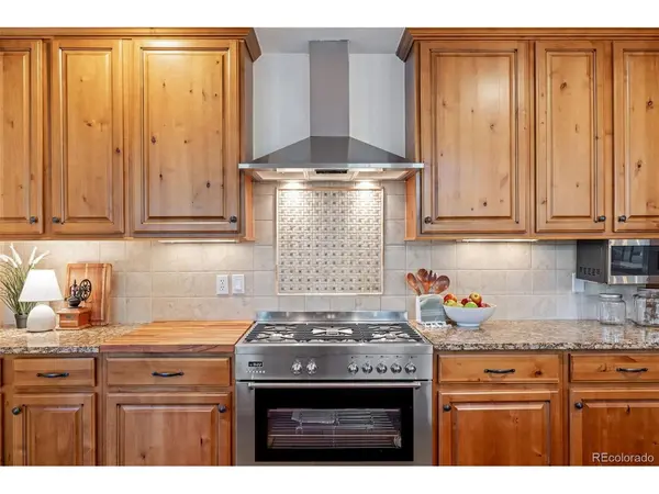 5592 S Nevada #200, Littleton, CO 80120