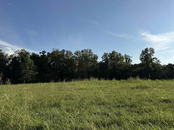 2436 Firecrest LN, Freedom, IN 47431
