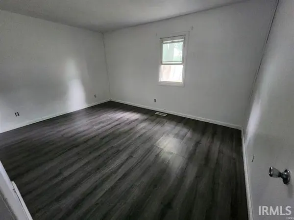 501 Jackson Heights RD, Plymouth, IN 46563-3138
