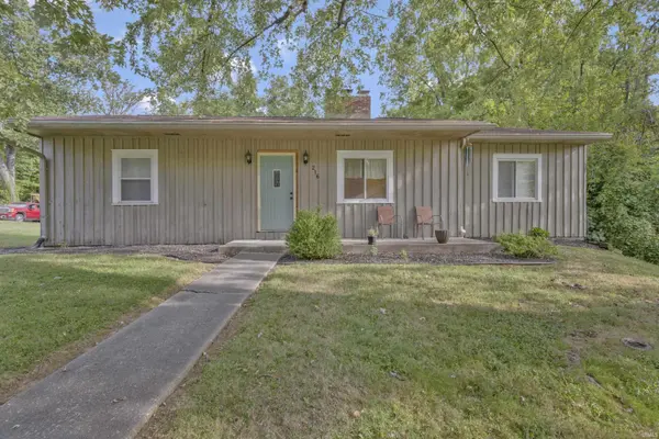 216 Christ RD, Evansville, IN 47711