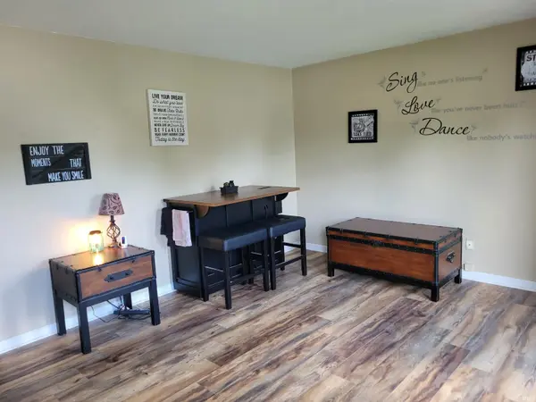 7532 Imperial Plaza DR, Fort Wayne, IN 46835