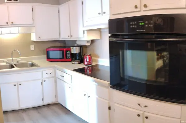 1100 Erie AVE #501, Evansville, IN 47715-4849