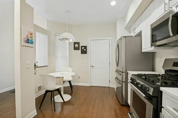 31 Glen Hill LN #31, Tarrytown, NY 10591