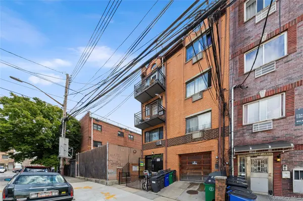 102-20 Radcliff AVE, Corona, NY 11368