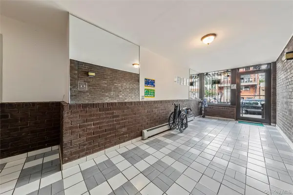 102-20 Radcliff AVE, Corona, NY 11368