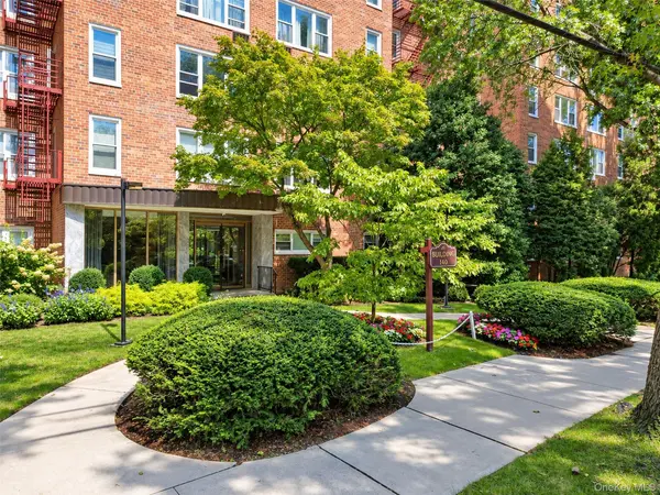 100 Dehaven DR #302, Yonkers, NY 10703