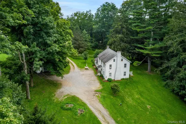 264 Quaker Hill RD, Pawling, NY 12564