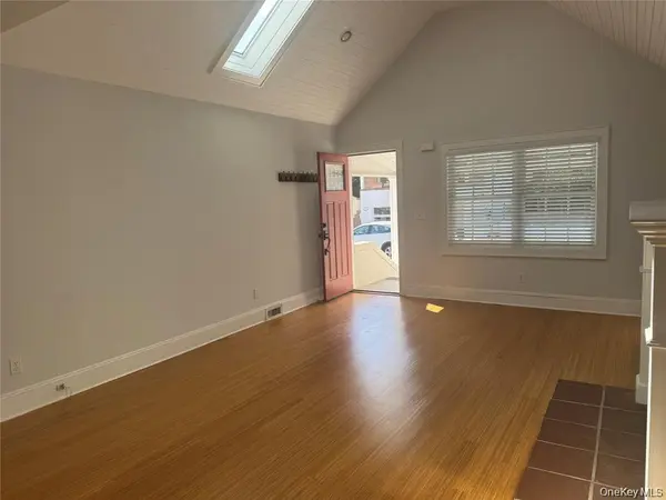 46 Clayton AVE, East Atlantic Beach, NY 11561