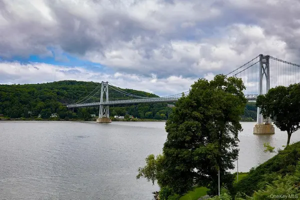 38 Hurlihe ST #38B, Poughkeepsie, NY 12601