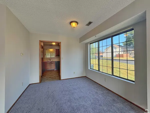 2406 Alabama ST, Lawrence, KS 66046