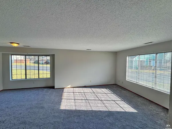 2406 Alabama ST, Lawrence, KS 66046