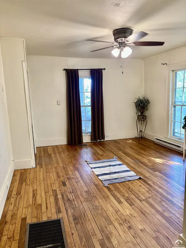 1123 Oregon ST, Lawrence, KS 66044
