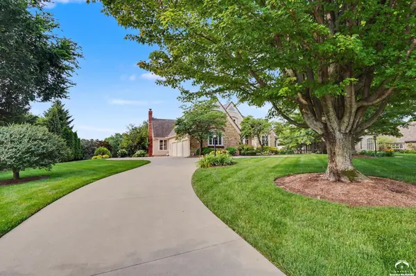 4305 Nicklaus DR, Lawrence, KS 66047