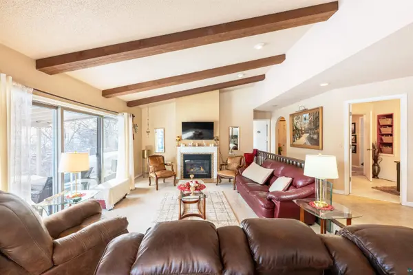 107 S 4th St, Bayfield, WI 54814