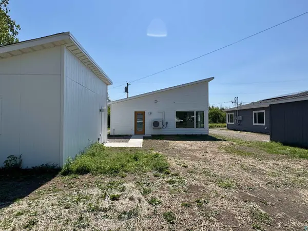 6311 Sherburne St, Duluth, MN 55807