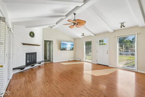 8244 Palmetto LN, Indianapolis, IN 46217