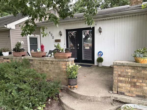 420 E Fourth ST, Winchester, IN 47394