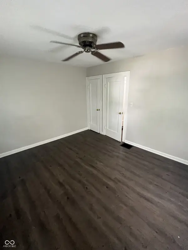 854-856 N Bradley AVE, Indianapolis, IN 46201