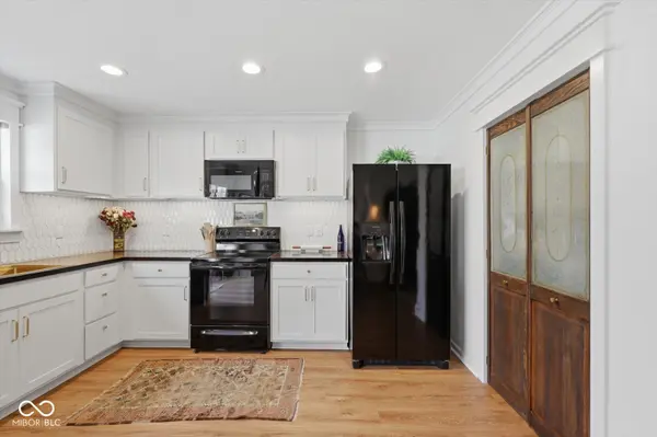 1370 Delacorte CIR, Shelbyville, IN 46176