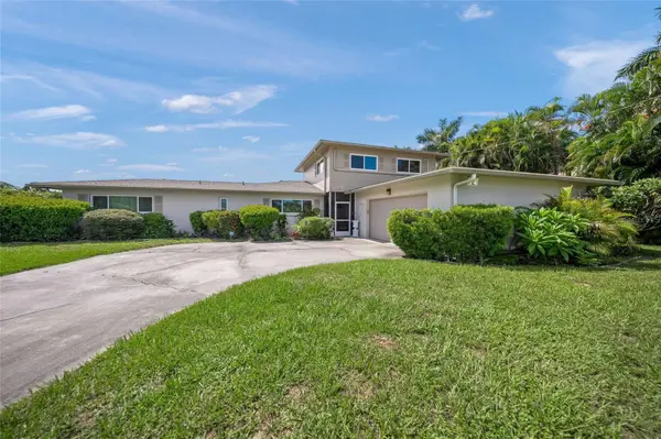 1820 STANFORD LN, Sarasota, FL 34231