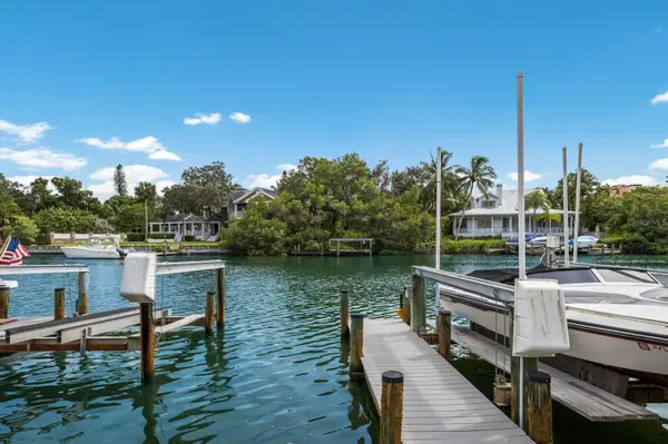 870 HUDSON AVE #870, Sarasota, FL 34236