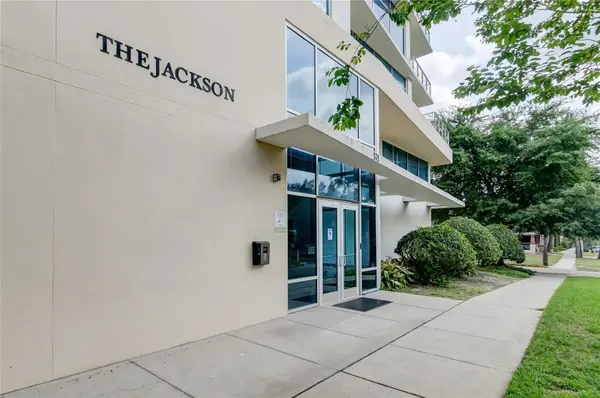 525 E JACKSON ST #704, Orlando, FL 32801