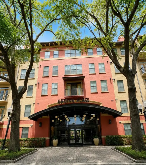 911 N ORANGE AVE #252, Orlando, FL 32801