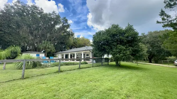 6800 NW HIGHWAY 320, Micanopy, FL 32667