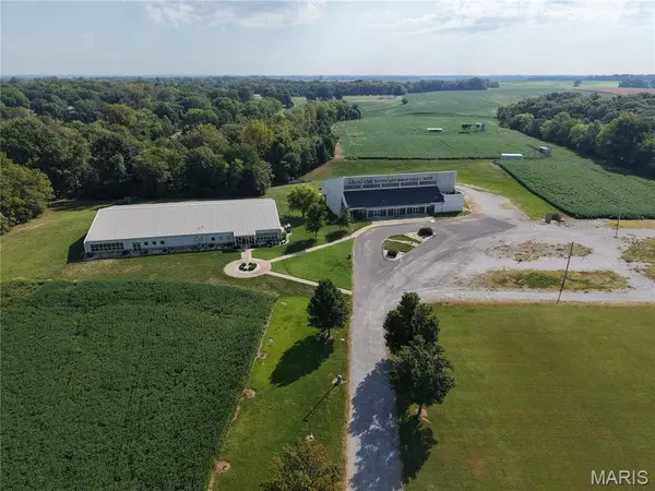 810 Soldiers WAY, Evansville, IL 62242